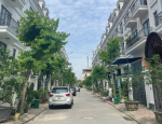 Nhà liền kề